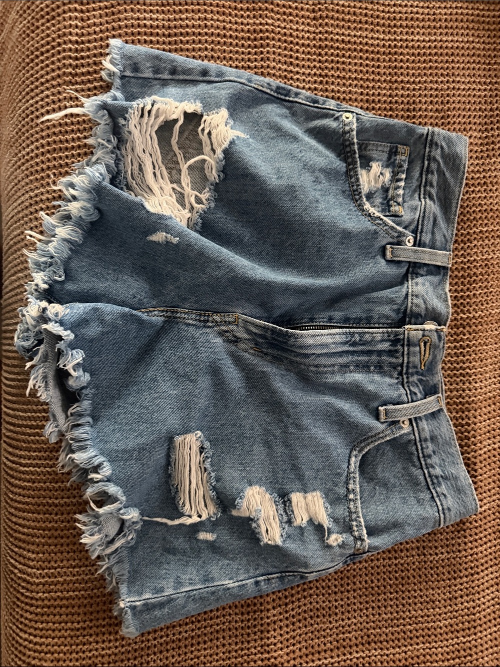 Levi's Ripped Frayed Hem Denim Shorts - Blue